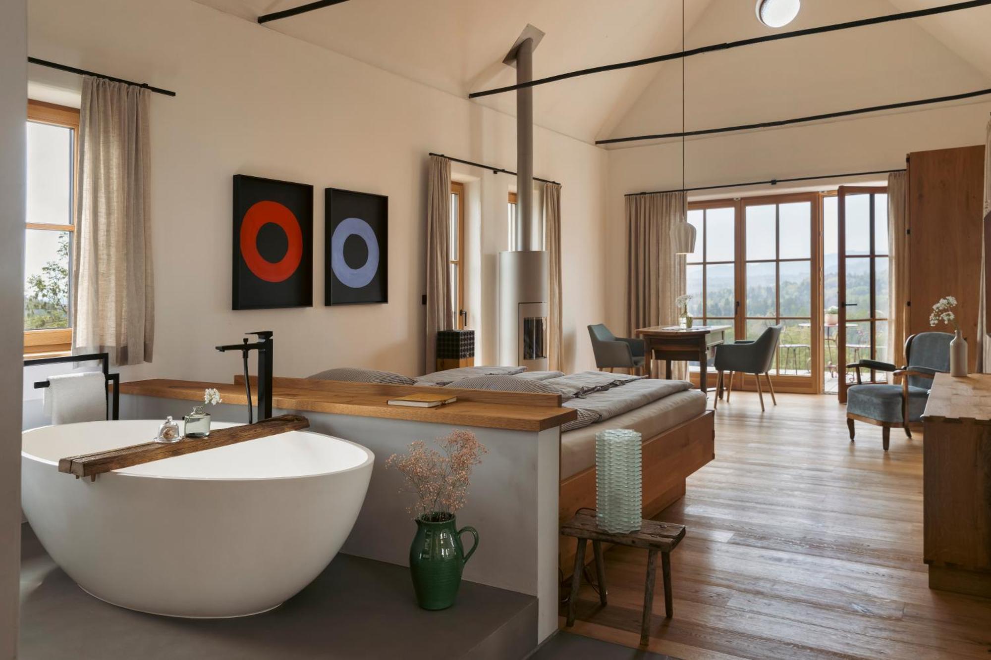 Am Wildbachberg - Luxus Ferienhaeuser Mit Infinitypool, Privatsauna Und Weinkeller Deutschlandsberg Extérieur photo